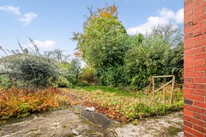 Photo 19- click for photo gallery